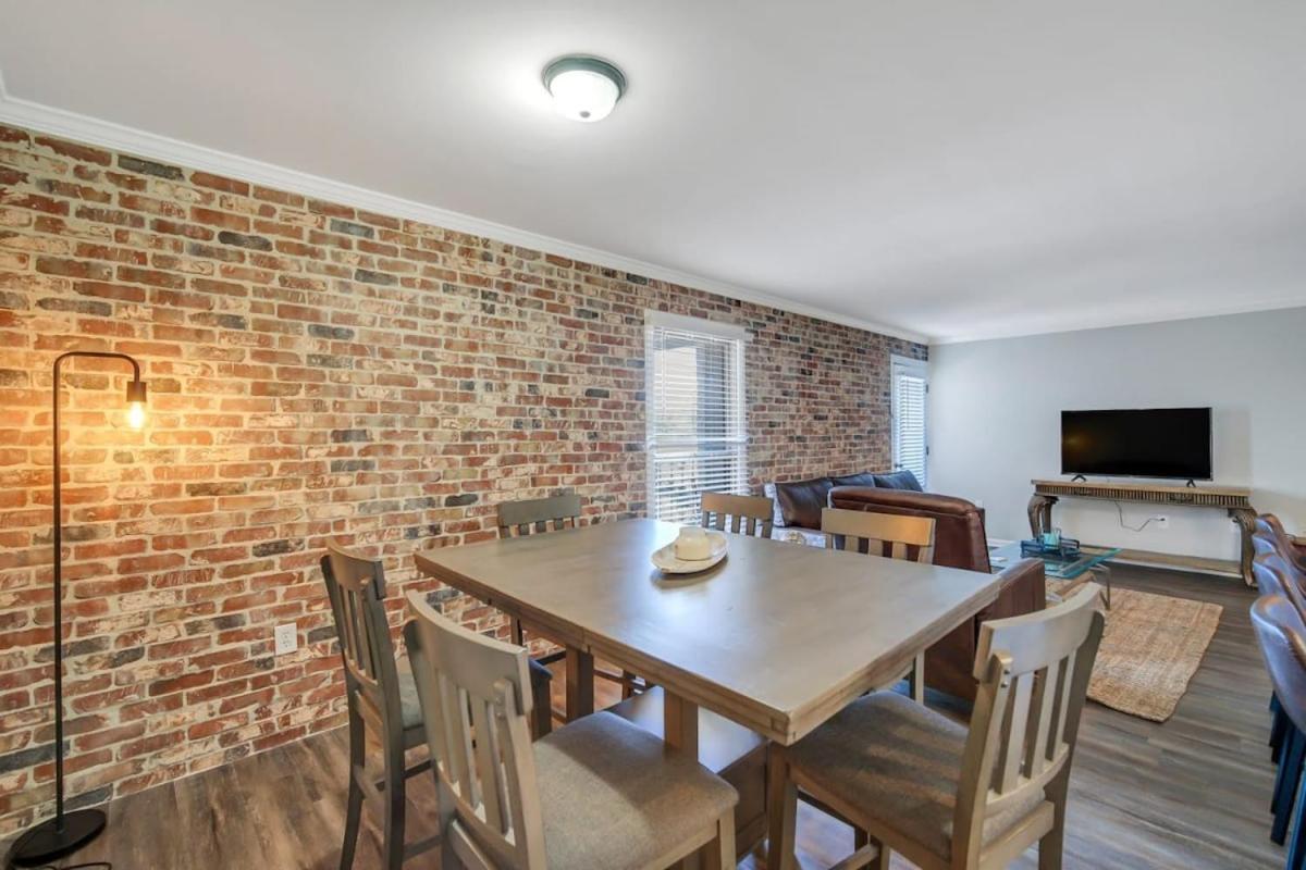 Eagle'S Nest - Spacious Loft Downtown - Near Gsu Statesboro Ngoại thất bức ảnh