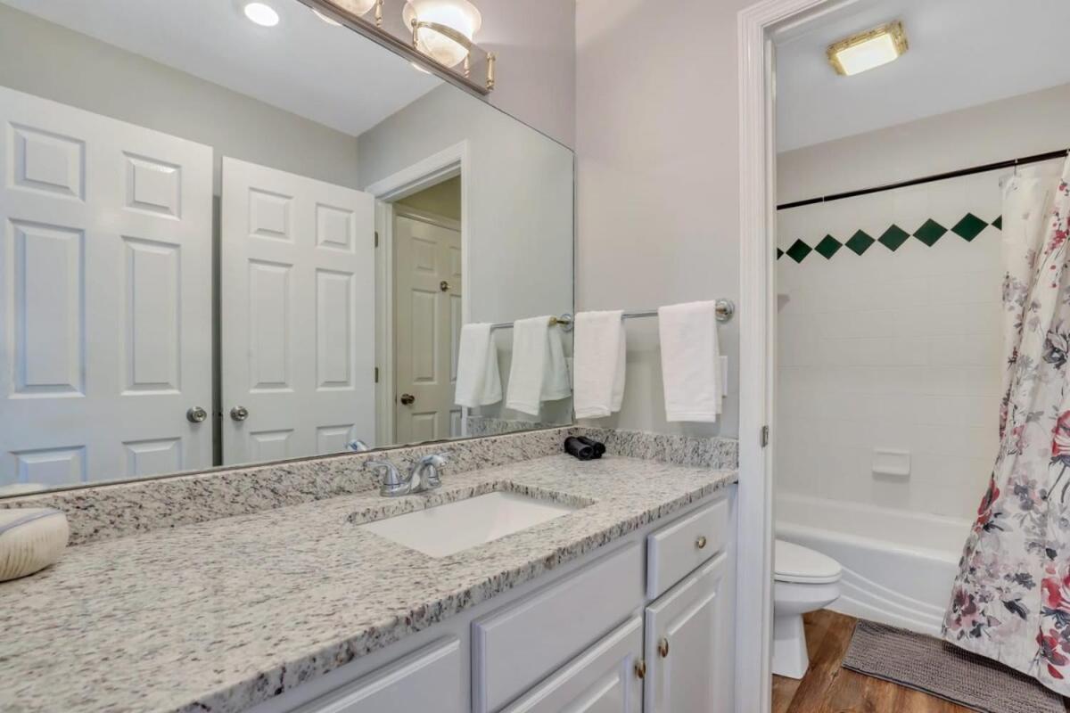 Eagle'S Nest - Spacious Loft Downtown - Near Gsu Statesboro Ngoại thất bức ảnh