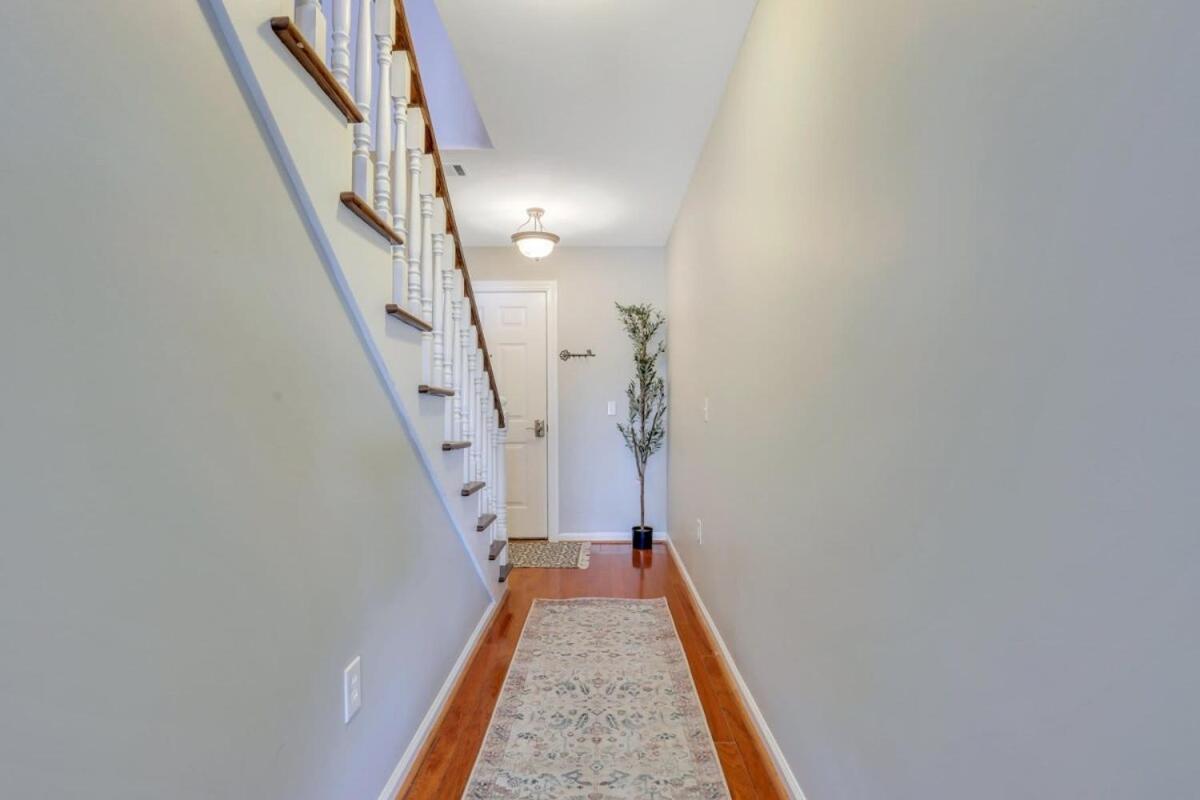 Eagle'S Nest - Spacious Loft Downtown - Near Gsu Statesboro Ngoại thất bức ảnh